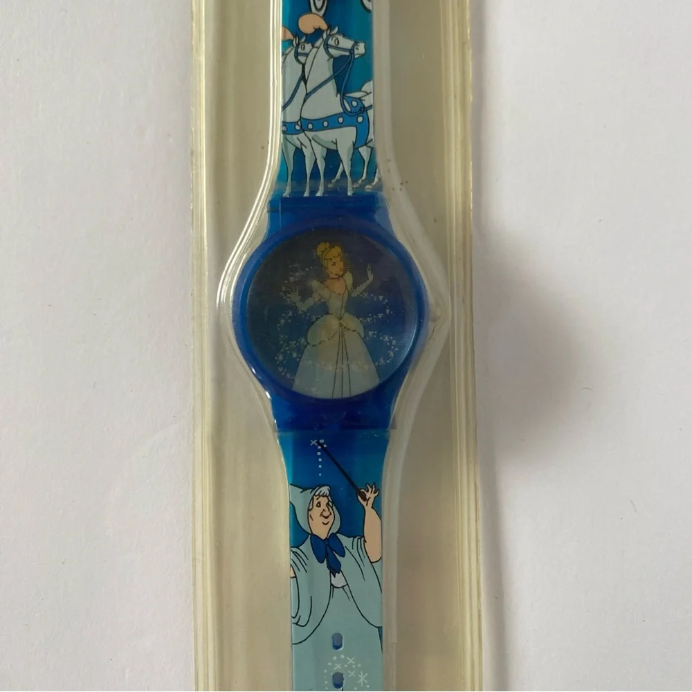 Disney Cinderella Lenticular Digital Blue Plastic Watch Vintage New Princess